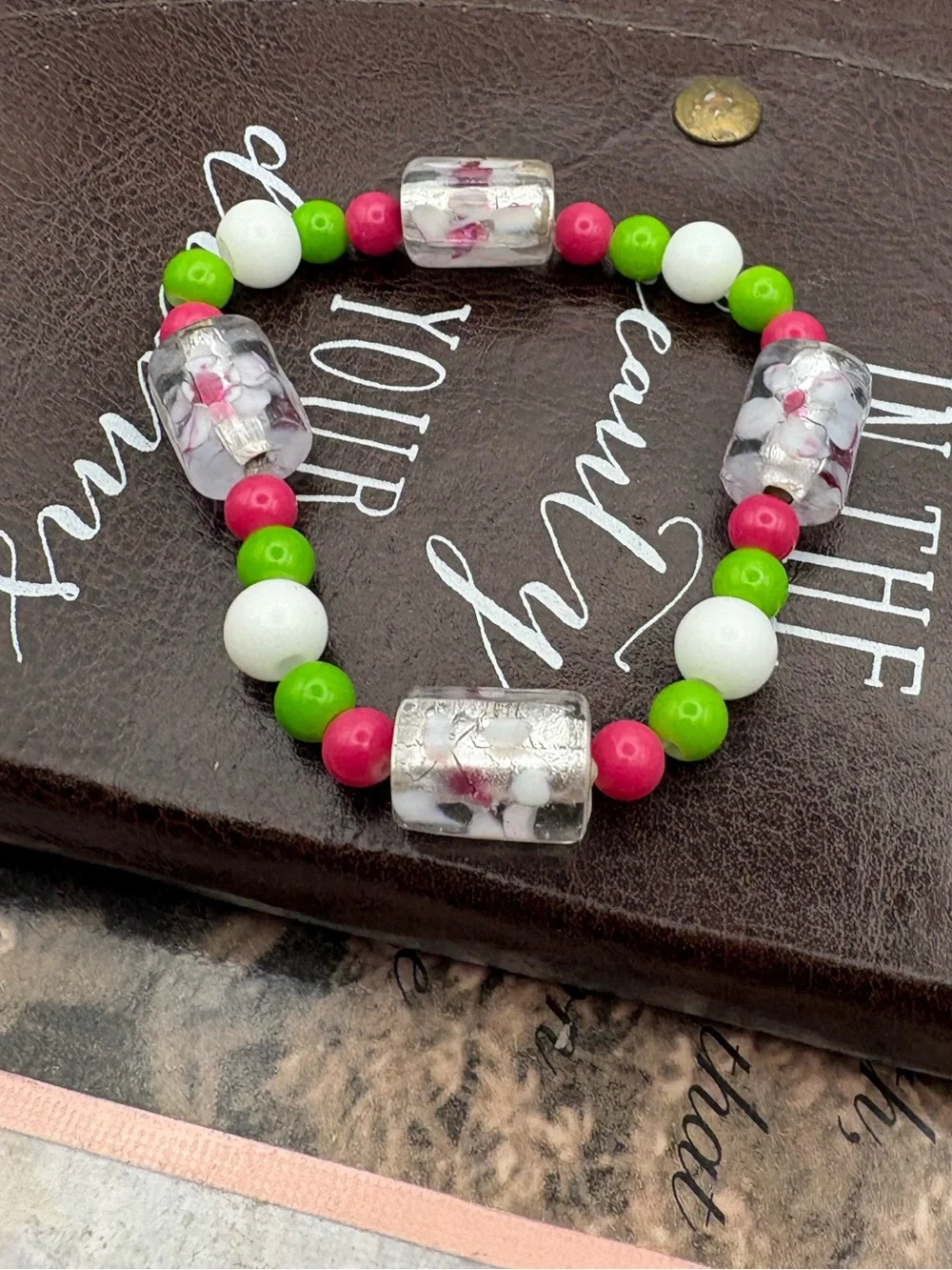 Y2K Handmade Beaded Stretch Bracelet Pink Green White Floral Glass Beads